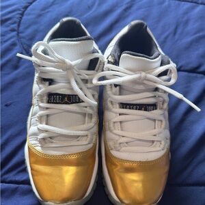 Jordan Kids Sneakers White and Gold